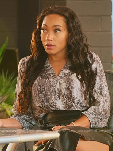 Brandi’s snake print blouse on Selling the OC
