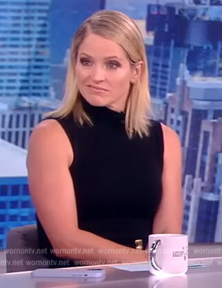 Sara’s button embellished pants on The View