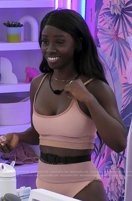 Sereniti’s blush pink bikini on Love Island USA