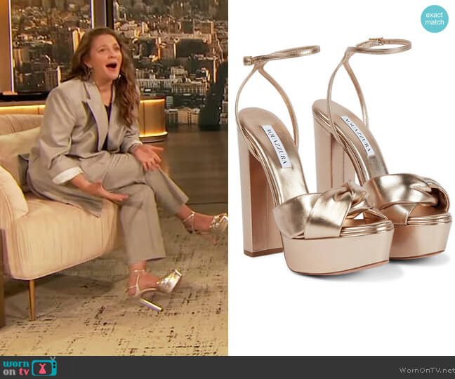 Aquazzura Olie 140 leather platform sandals worn by Drew Barrymore on The Drew Barrymore Show