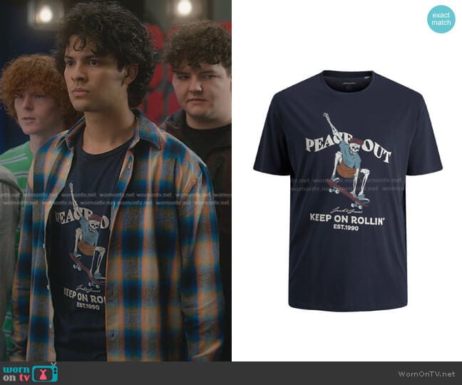 Jack & Jones Skeleton Print T-Shirt worn by Miguel Diaz (Xolo Mariduena) on Cobra Kai