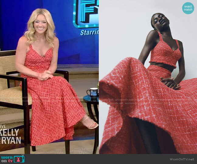Jason Wu Pre-Fall 2022 worn by Jane Krakowski on Live with Kelly and Mark