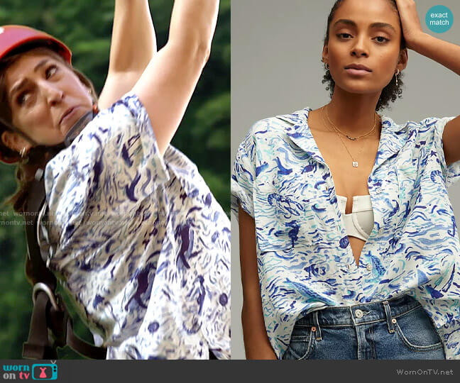 Maeve Classic Surf Shirt in Blue Motif worn by Kat Silver (Mayim Bialik) on Call Me Kat