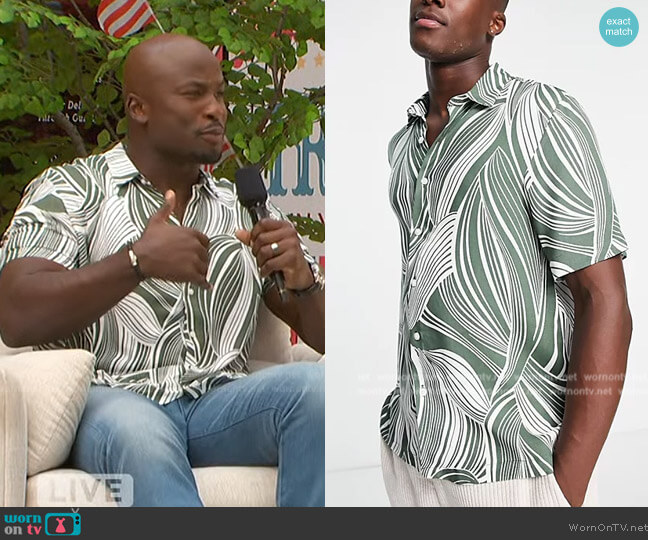 ASOS River Island short sleeve warped green leaf shirt worn by Akbar Gbajabiamila on The Talk
