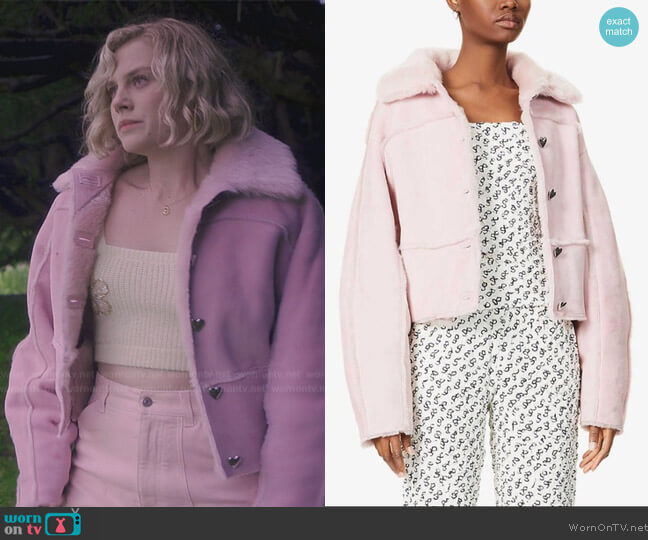 Saks Potts Baby Pink Kahlo Shearling Jacket worn by Stella (Hannah van der Westhuysen) on Fate The Winx Saga