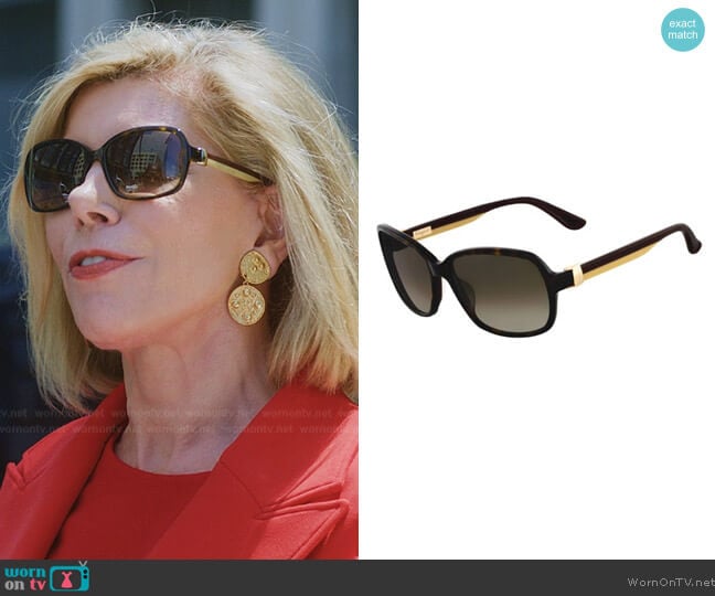 Salvatore Ferragamo SF606S worn by Diane Lockhart (Christine Baranski) on The Good Fight