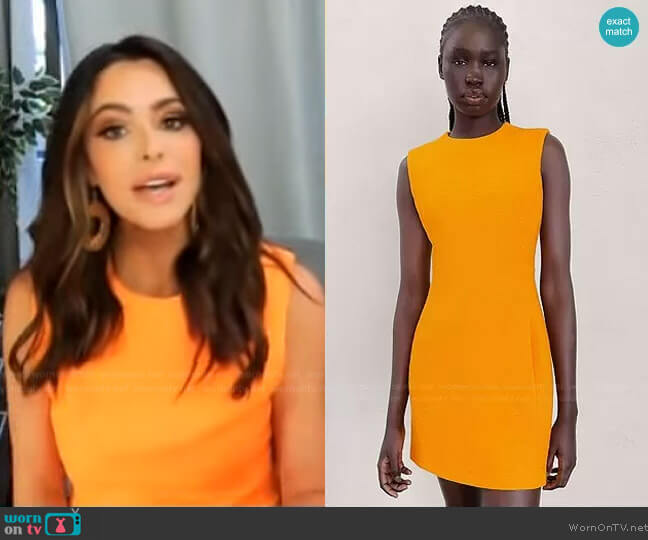 Zara Textured Short Dress worn by Jennifer Lahmer on Extra