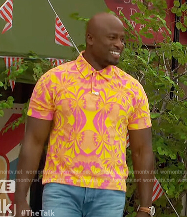 Akbar’s pink printed polo on The Talk