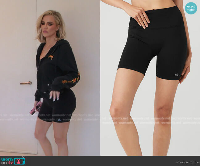 Alo Seamless Ribbed Favorite Short worn by Khloe Kardashian (Khloe Kardashian) on The Kardashians