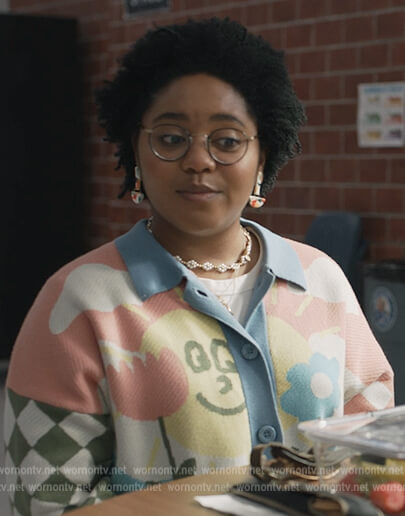 Beth’s sunshine print cardigan on Stargirl