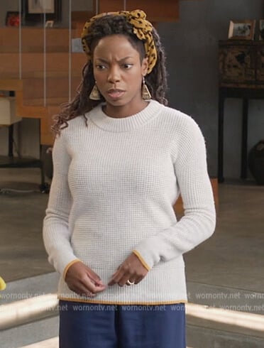 Denise’s gray waffle knit sweater on Home Economics