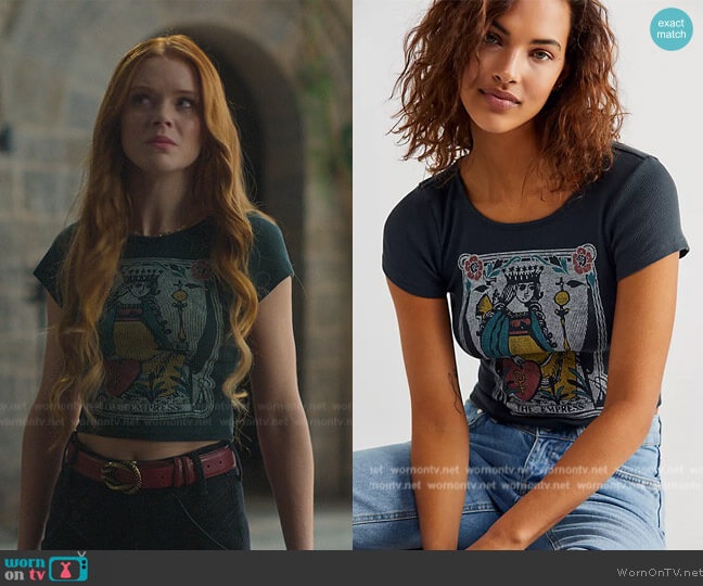 Daydreamer Empress Ribbed Baby Tee worn by Bloom (Abigail Cowen) on Fate The Winx Saga