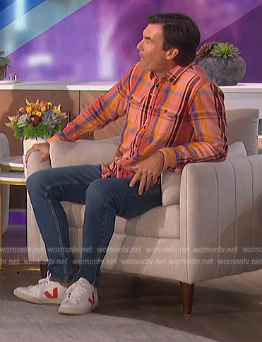 Jerry’s orange plaid shirt on The Talk