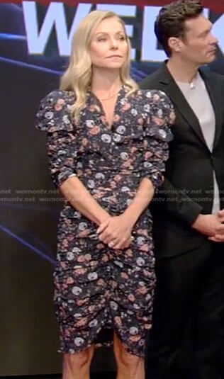 Kelly’s navy floral ruched dress on Live with Kelly and Ryan