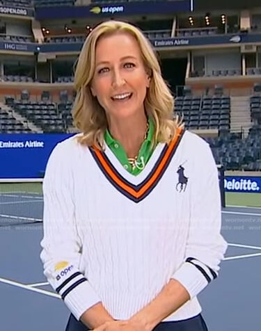 Lara’s white cable knit v-neck sweater on Good Morning America