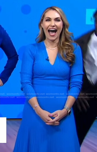 Lori’s blue ribbed v-neck dress on Good Morning America