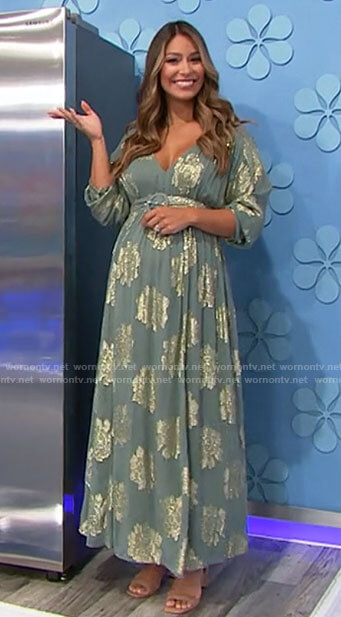 Manuela’s green metallic maxi maternity dress on The Price is Right