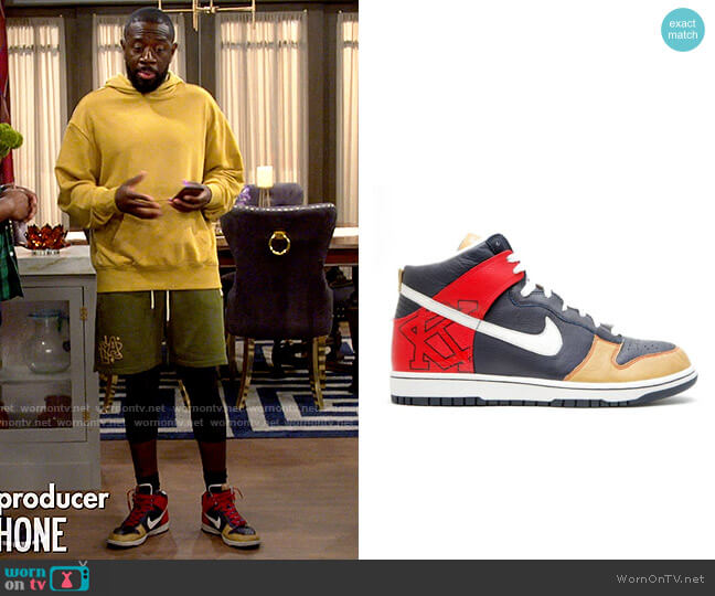 Nike Dunk Sneakers worn by Malcom (Sheaun McKinney) on The Neighborhood