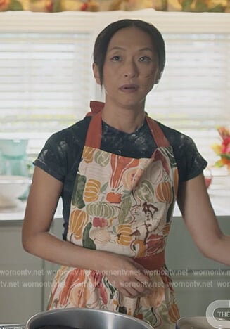 Paula’s pumpkin print apron on Stargirl