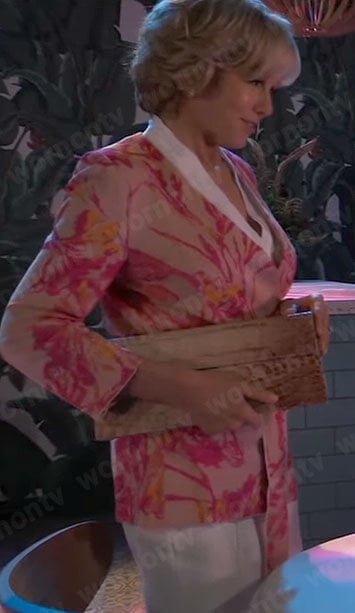 Peyton’s pink floral cardigan on General Hospital