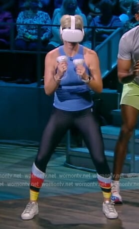 Sara’s black stripe leggings on The View