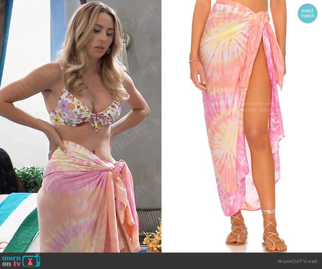 Tiare Hawaii Sarong in Sunrise Burst worn by Josslyn Jacks (Eden McCoy) on General Hospital