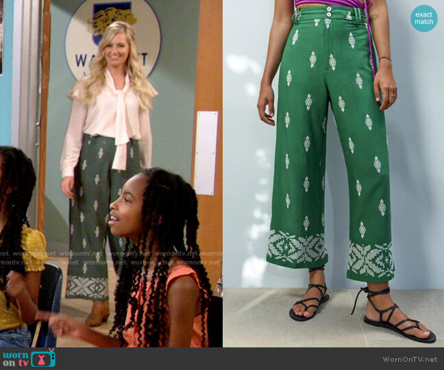 Zara Linen Blend Culottes in Green worn by Gemma (Beth Behrs) on The Neighborhood