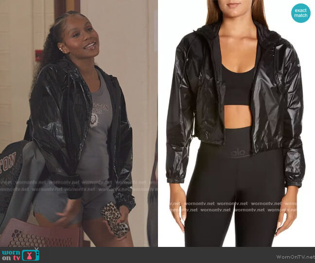 Alo Sprinter Hooded Crop Jacket worn by Simone (Geffri Hightower) on All American Homecoming