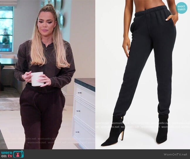 Good American Boyfriend Sweatpants worn by Khloe Kardashian (Khloe Kardashian) on The Kardashians
