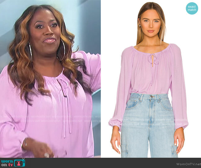 Sanctuary Tie Ballet Neck Blouse worn by Sheryl Underwood on The Talk