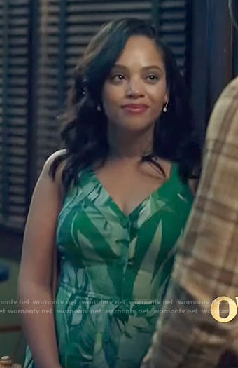 Darla’s green leaf print dress on Queen Sugar