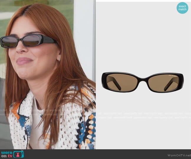 Dmy by Dmy Billy Sunglasses worn by Kendall Jenner (Kendall Jenner) on The Kardashians