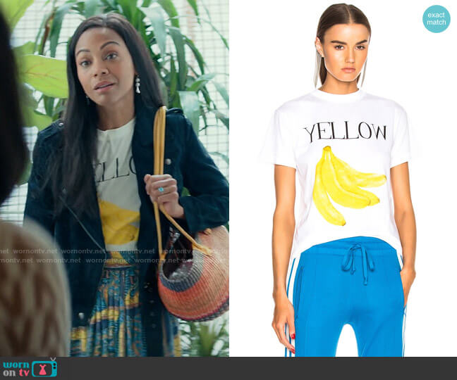 Ganni Harway Banana Tee worn by Amy Wheeler (Zoe Saldana) on From Scratch