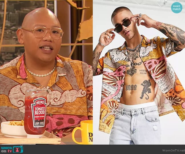 ASOS Relaxed revere shirt in linen mix with mushroom placement print worn by Jacob Batalon on The Drew Barrymore Show