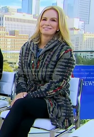 Jennifer’s grey knitted cardigan on Good Morning America