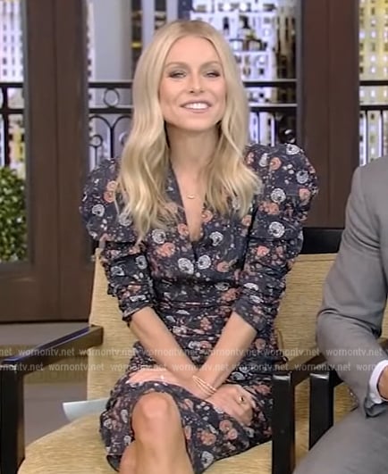 Kelly’s navy floral ruched dress on Live with Kelly and Ryan