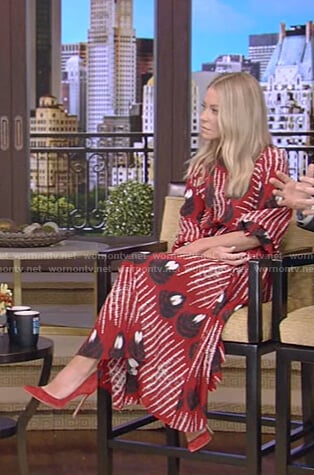 Kelly’s red printed maxi dress on Live with Kelly and Mark