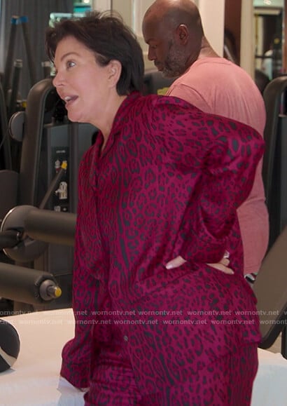 Kris’s pink leopard pajamas on The Kardashians