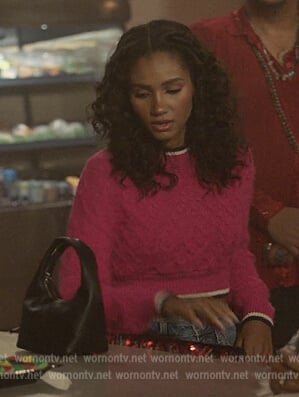Layla’s pink contrast stripe sweater on All American