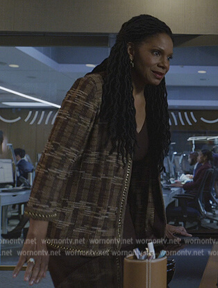 Liz’s brown textured blazer on The Good Fight