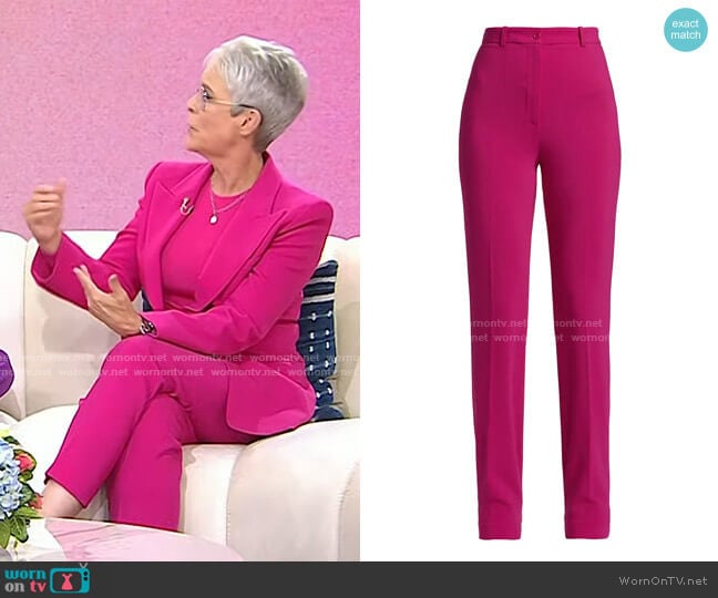 Michael Kors Crepe Cigarette Pants in Fuchsia worn by Jamie Lee Curtis on Today