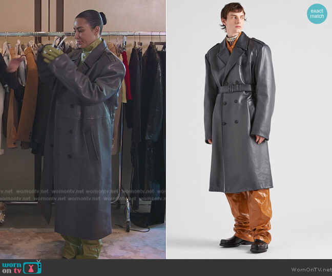 Prada Oversized double-breasted leather trench coat worn by Kim Kardashian (Kim Kardashian) on The Kardashians