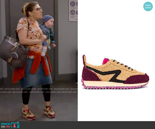 Rag & Bone Shearling Retro Sneakers in Camel worn by Kat Silver (Mayim Bialik) on Call Me Kat