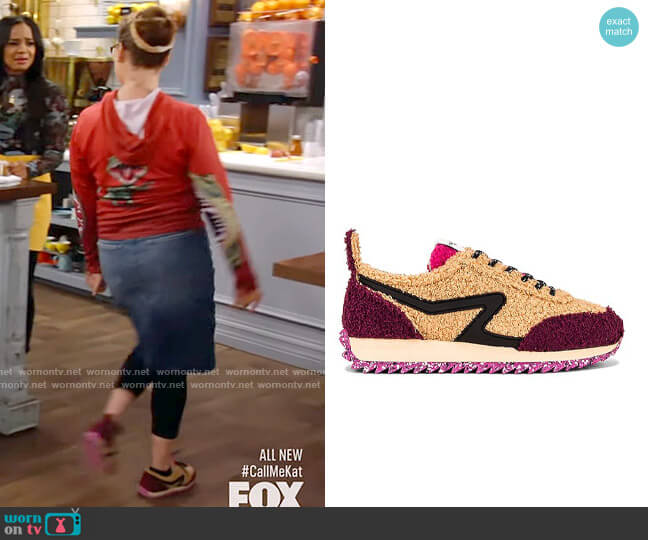 Rag & Bone Shearling Retro Sneakers in Camel worn by Kat Silver (Mayim Bialik) on Call Me Kat
