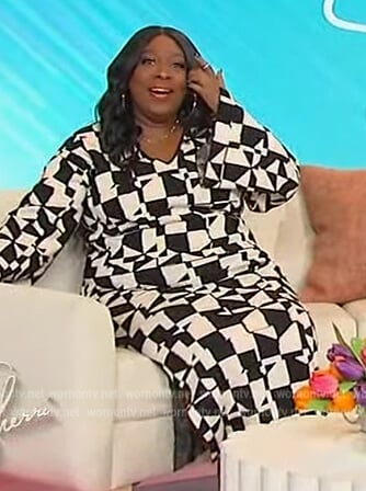 Loni Love’s geometric print top and skirt on Sherri