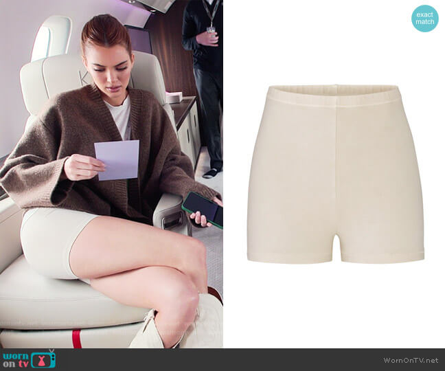 Skims Outdoor Short Short worn by Kendall Jenner (Kendall Jenner) on The Kardashians