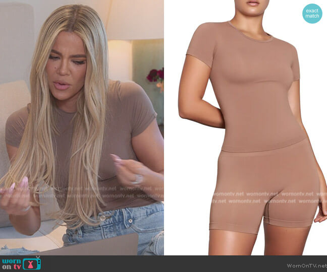Skims Soft Smoothing T-Shirt worn by Khloe Kardashian (Khloe Kardashian) on The Kardashians