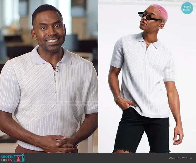 Topman Stripe Short Sleeve Quarter Zip Polo Sweater worn by Justin Sylvester on E! News
