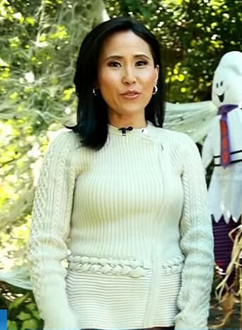 Vicky’s ivory ribbed knit jacket on Today