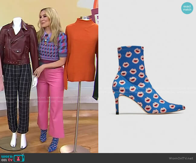 Zara Lips Print High Heel Stretch Ankle Boots worn by Chassie Post on Today